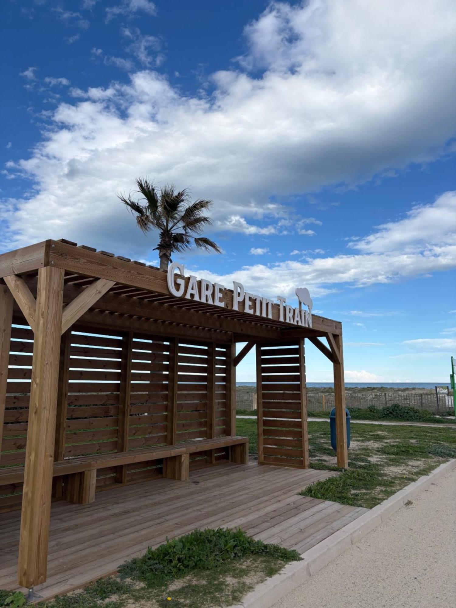 Agreable Studio Acces A La Plage - Parking - 2Balm2 Le Barcares Bagian luar foto